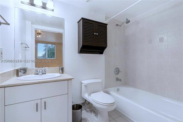 Surfside Palms, 8888 Collins Ave #314, Surfside, Florida 33154, image 2