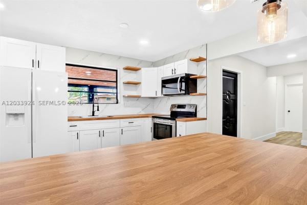 1170 NW 87th St, Unincorporated Dade County, Florida 33150, image 3