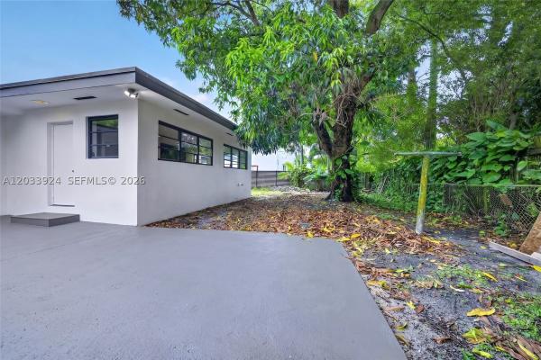 1170 NW 87th St, Unincorporated Dade County, Florida 33150, image 1