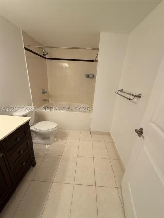 Platinum, 480 NE 30th St #1504, Miami, Florida 33137, image 2