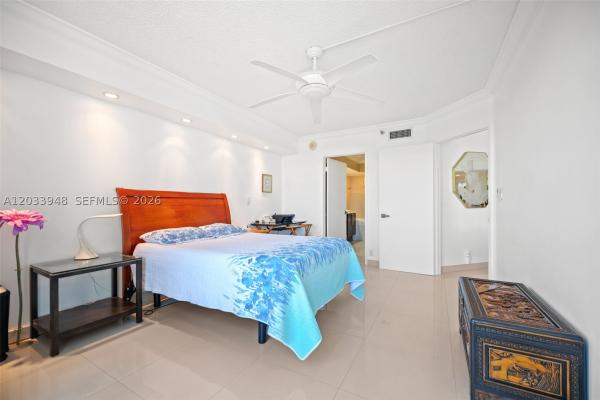 Mystic Pointe Tower 200, 19101 NE 36th Ct #504, Aventura, Florida 33180, image 2