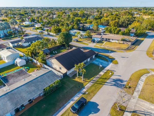 Homriv, 1760 NW 12th Ave, Homestead, Florida 33030, image 2