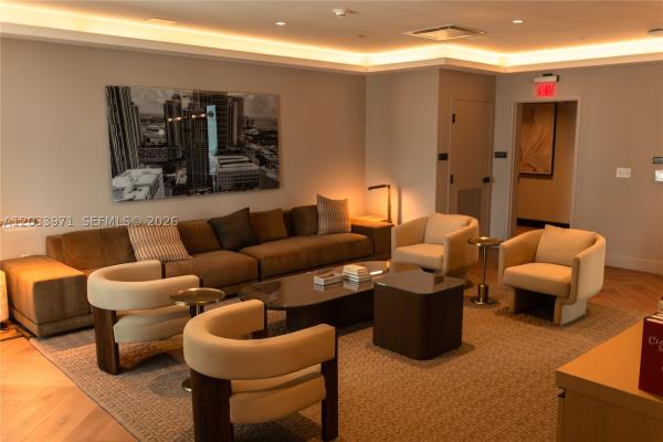 121 NE 5th St #3002, Miami, Florida 33132, image 2