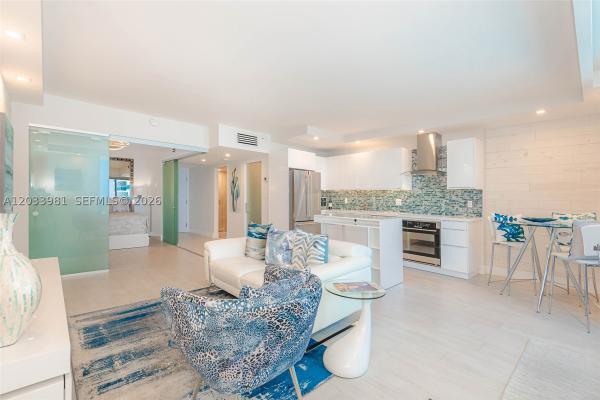 Roney Palace, 2301 Collins Ave #941, Miami Beach, Florida 33139, image 3