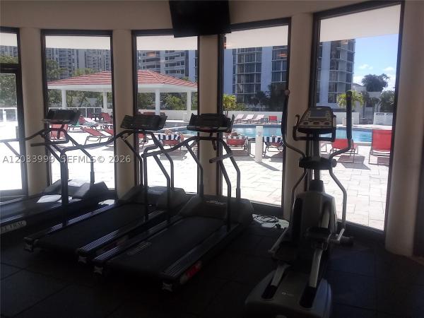Waterview 1, 20505 E Country Club Dr #237, Aventura, Florida 33180, image 3