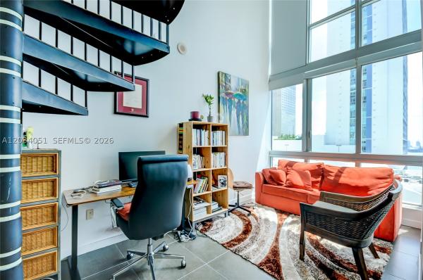 Met 1, 300 S Biscayne Blvd #L-1022, Miami, Florida 33131, image 2