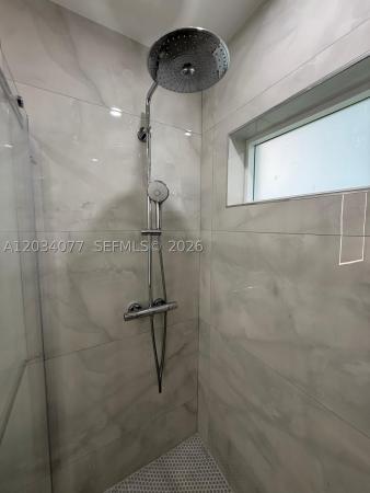 Hialeah Residential, 521 E 33rd St, Hialeah, Florida 33013, image 2