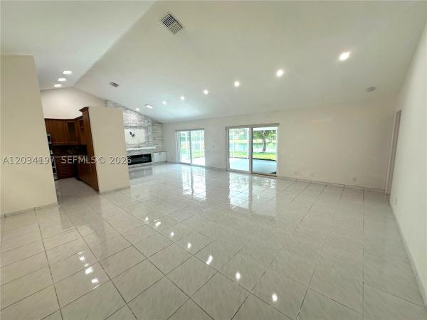 Spring Valley, 16328 NW 11th St, Pembroke Pines, Florida 33028, image 2