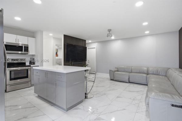 7315 SW 158th Ave, Unincorporated Dade County, Florida 33193, image 1