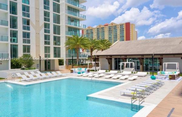 Parque Towers, 300 Sunny Isles Blvd #4-1902, Sunny Isles Beach, Florida 33160, image 3