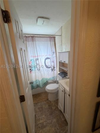 16980 SW 104th Ave, Unincorporated Dade County, Florida 33157, image 1