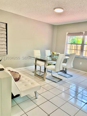 15849 SW 70th Ter, Unincorporated Dade County, Florida 33193, image 3
