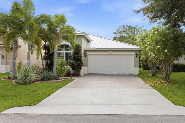 Sandpiper Landing, 6530 Sandpiper Dr, Coconut Creek, Florida 33073, image 3