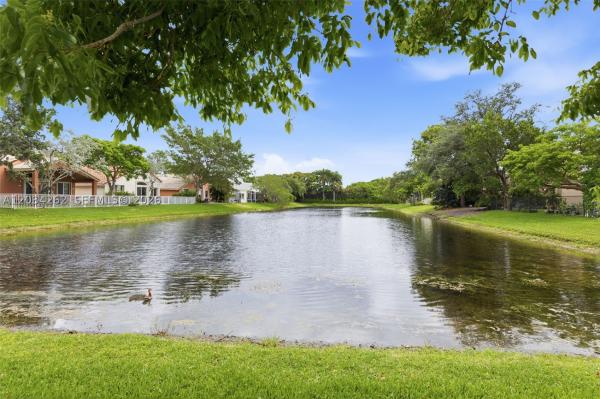 Sandpiper Landing, 6530 Sandpiper Dr, Coconut Creek, Florida 33073, image 1
