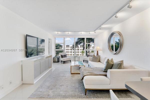 Ocean Colony, 1620 S Ocean Blvd #3-J, Lauderdale By The Sea, Florida 33062, image 2