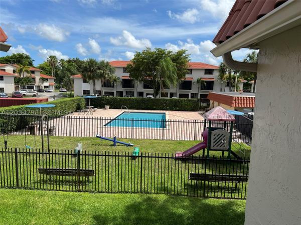 9710 Hammocks Blvd #204-31, Unincorporated Dade County, Florida 33196, image 2