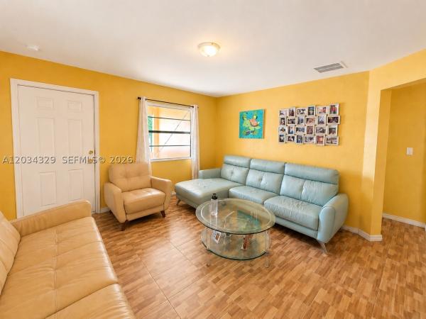 2160 NW 98th St, Unincorporated Dade County, Florida 33147, image 3
