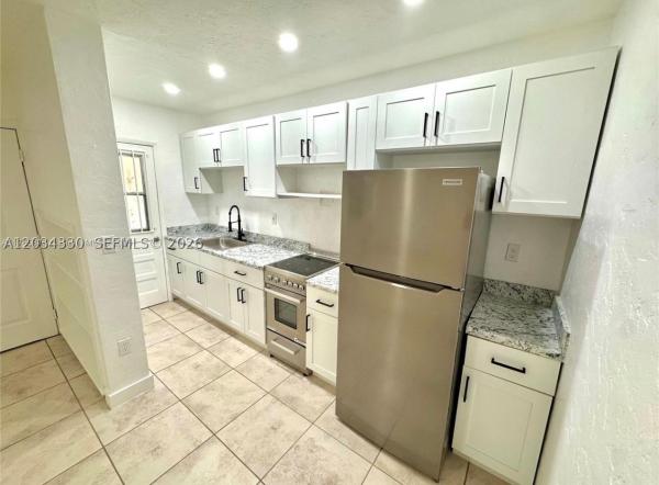 550 SW 10th St #6, Miami, Florida 33130, image 2