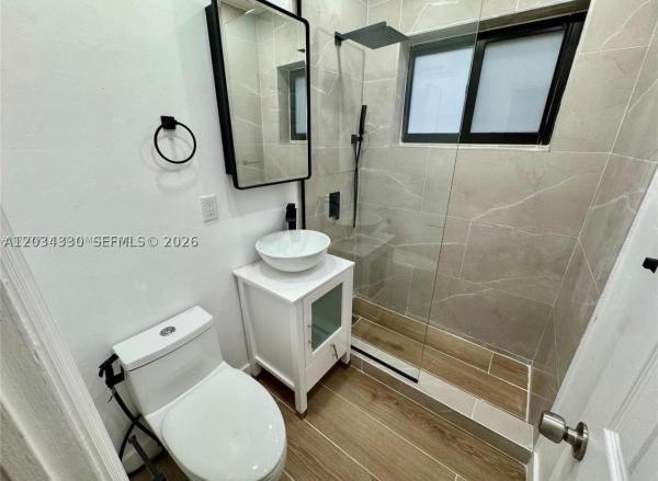 550 SW 10th St #6, Miami, Florida 33130, image 1