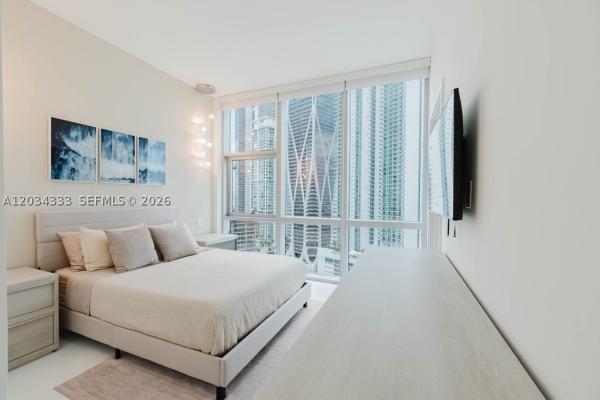Paramount Miami Worldcenter, 851 NE 1st Ave #2303, Miami, Florida 33132, image 1