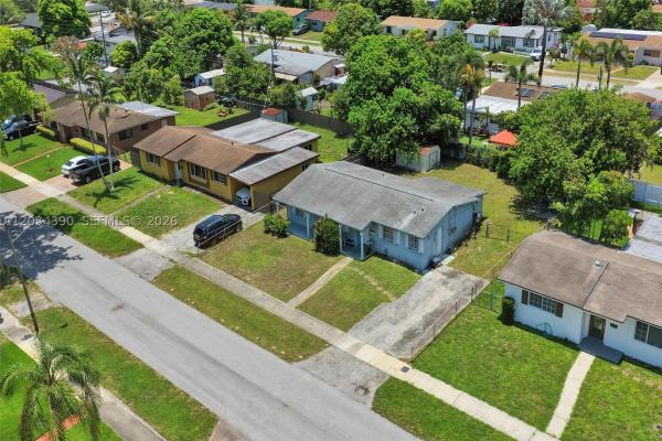 Berkeley Manor, 17132 NW 9th Ct, Miami Gardens, Florida 33169, image 1