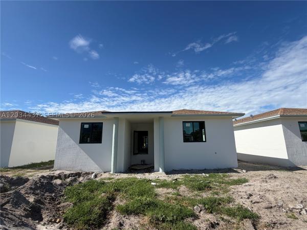 Warrington, 340 NW 11th St, Pompano Beach, Florida 33060, image 2
