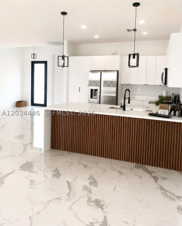 Cape Coral, 501 NW 26th Ter, Cape Coral, Florida 33993, image 1
