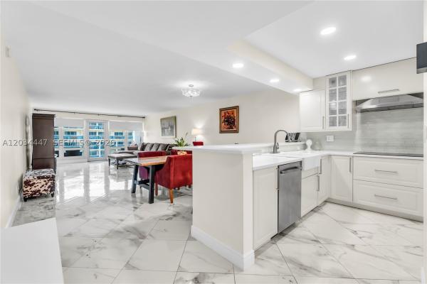 The Galleon, 4100 Galt Ocean Dr #606, Fort Lauderdale, Florida 33308, image 3