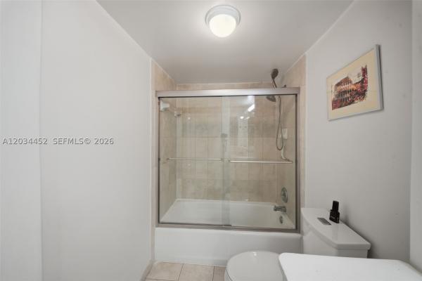 Villa Bay Vista, 2016 Bay Dr #504, Miami Beach, Florida 33141, image 2