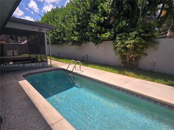 Canterbury, 7921 NW 4th St, Plantation, Florida 33317, image 2