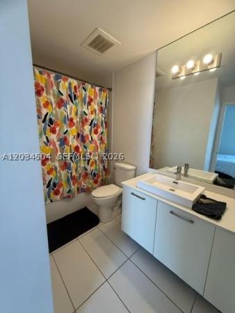 Centro, 151 SE 1st St #2906, Miami, Florida 33131, image 2