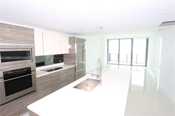 Icon Bay, 460 NE 28th St #3404, Miami, Florida 33137, image 2