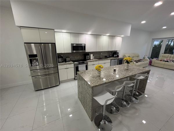8143 SW 162nd Path, Unincorporated Dade County, Florida 33193, image 2