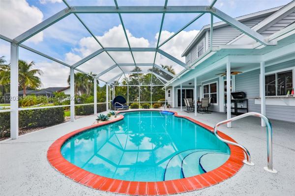 Cape Coral, 407 SW 37th St, Cape Coral, Florida 33914, image 2