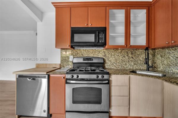 Virginia Pointe, 3245 Virginia St #43, Miami, Florida 33133, image 2