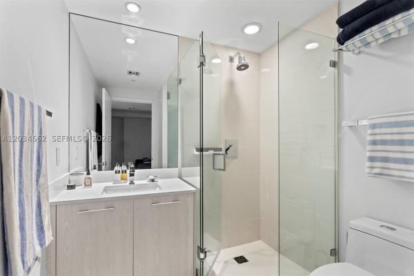 55 SW 9th St #1105, Miami, Florida 33130, image 2