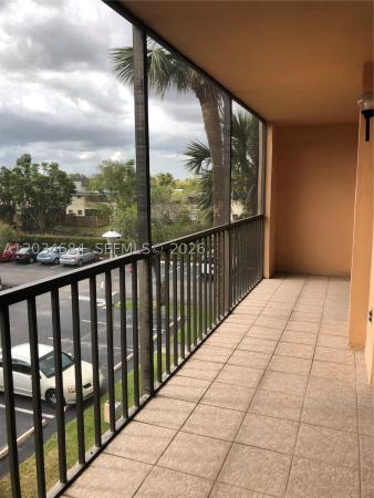 8400 SW 133rd Avenue Rd #324, Unincorporated Dade County, Florida 33183, image 2
