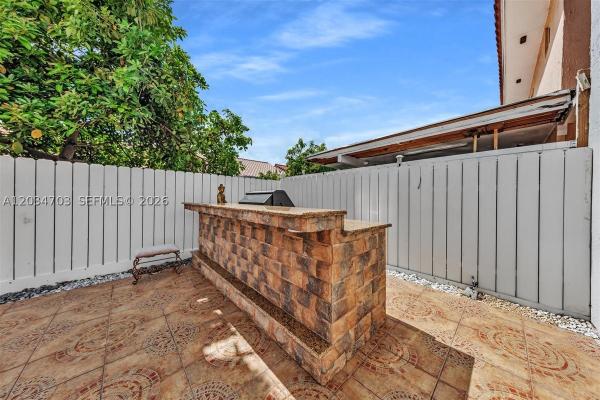 Alameda By The Lake, 5445 W 27th Ln, Hialeah, Florida 33016, image 2