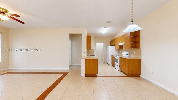 Rosemont, 3557 Forest Hill Blvd #51, Palm Springs, Florida 33406, image 1