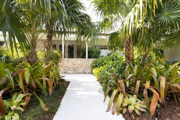 Pine Bay Estates, 5780 Las Palmas Dr, Coral Gables, Florida 33156, image 3