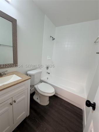 El Prado, 7730 W 34th Ln #14-202, Hialeah, Florida 33018, image 3