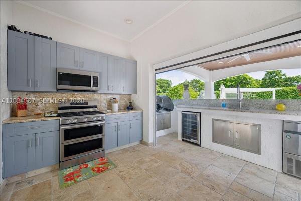 16580 SW 173rd Ave, Unincorporated Dade County, Florida 33187, image 1