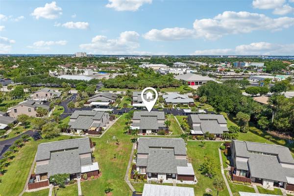 Sandalwood Estates, 12939 Cherrydale Ct, Fort Myers, Florida 33919, image 3