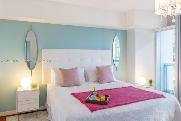 Icon Brickell Tower 3, 485 Brickell Ave #3211, Miami, Florida 33131, image 1