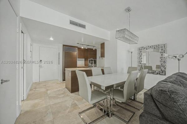 Icon Brickell Tower 3, 485 Brickell Ave #2209, Miami, Florida 33131, image 1