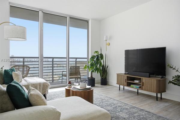 One Miami West, 325 S Biscayne Blvd #4022, Miami, Florida 33131, image 1