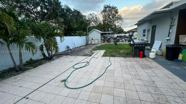 2343 NW 102nd St, Unincorporated Dade County, Florida 33147, image 2