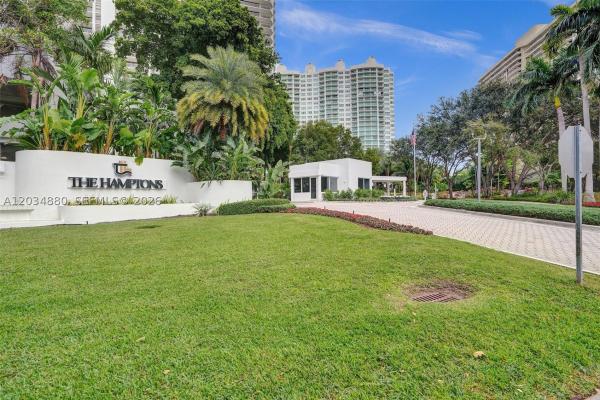 Hamptons West, 20281 E Country Club Dr #615, Aventura, Florida 33180, image 3