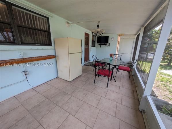 Hollywood Center, 29 SE 4th St, Dania Beach, Florida 33004, image 2