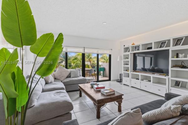 Key Biscayne Ambassador, 575 Crandon Blvd #413, Key Biscayne, Florida 33149, image 2